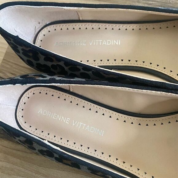 Adrienne Vittadini Women's Leopard Print Ballet Flats Size 6.5 Gray - Picture 2 of 7